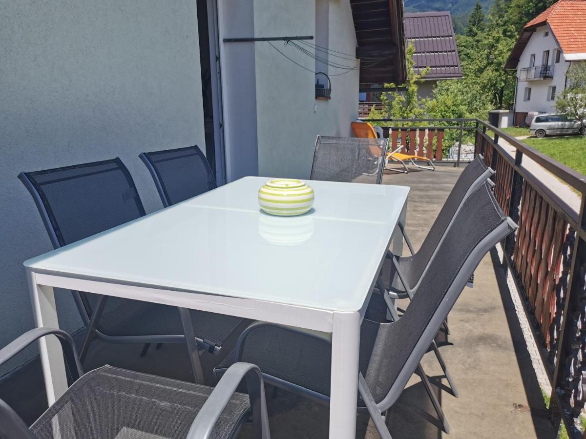 Apartma Rekar - A House, Where You Can Relax In The Embrace Of Nature Jesenice Exterior photo